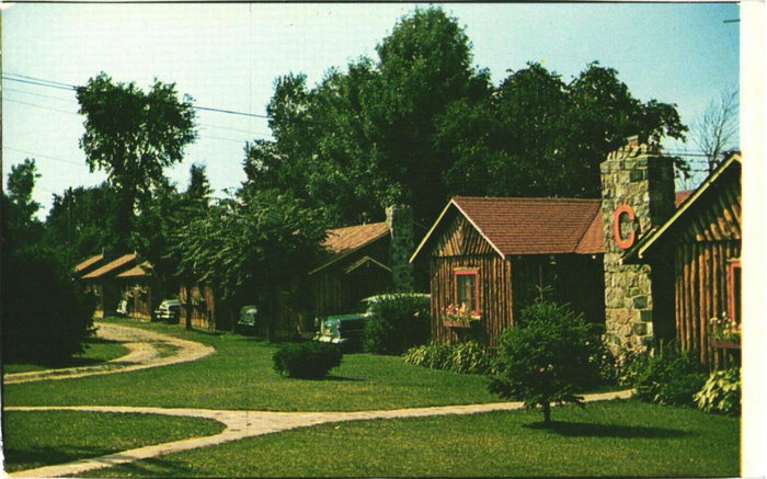 Lightkeepers Cottages (Clippingers Rustic Cottages) - Vintage Postcard Back